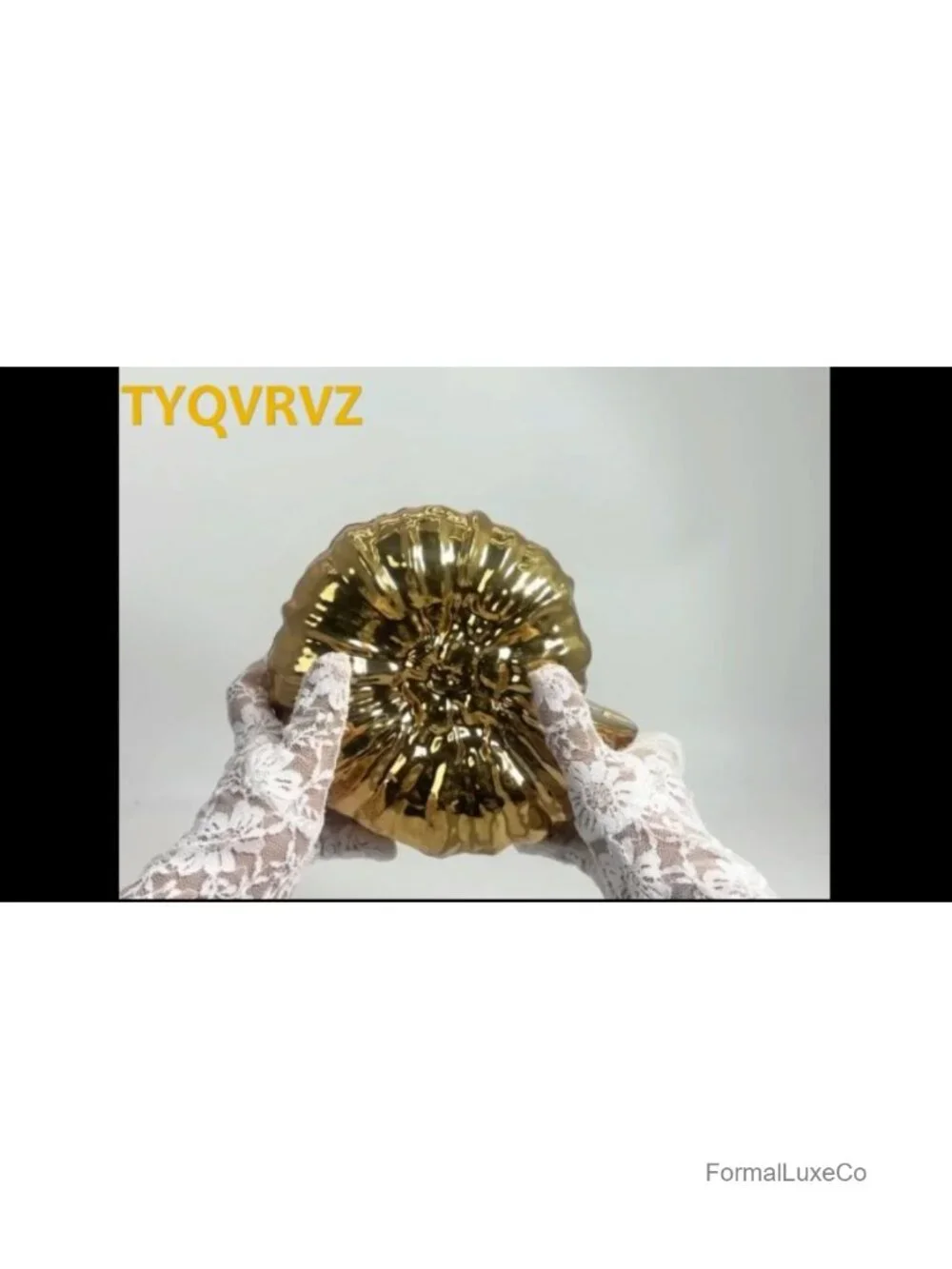 Women's Metal Shell Clutch Purse Novelty Evening Bag Detachable Chain